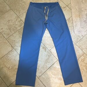 FIGS Livingston scrub pant